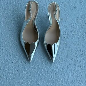 Silver Slingback Heels Arrezo